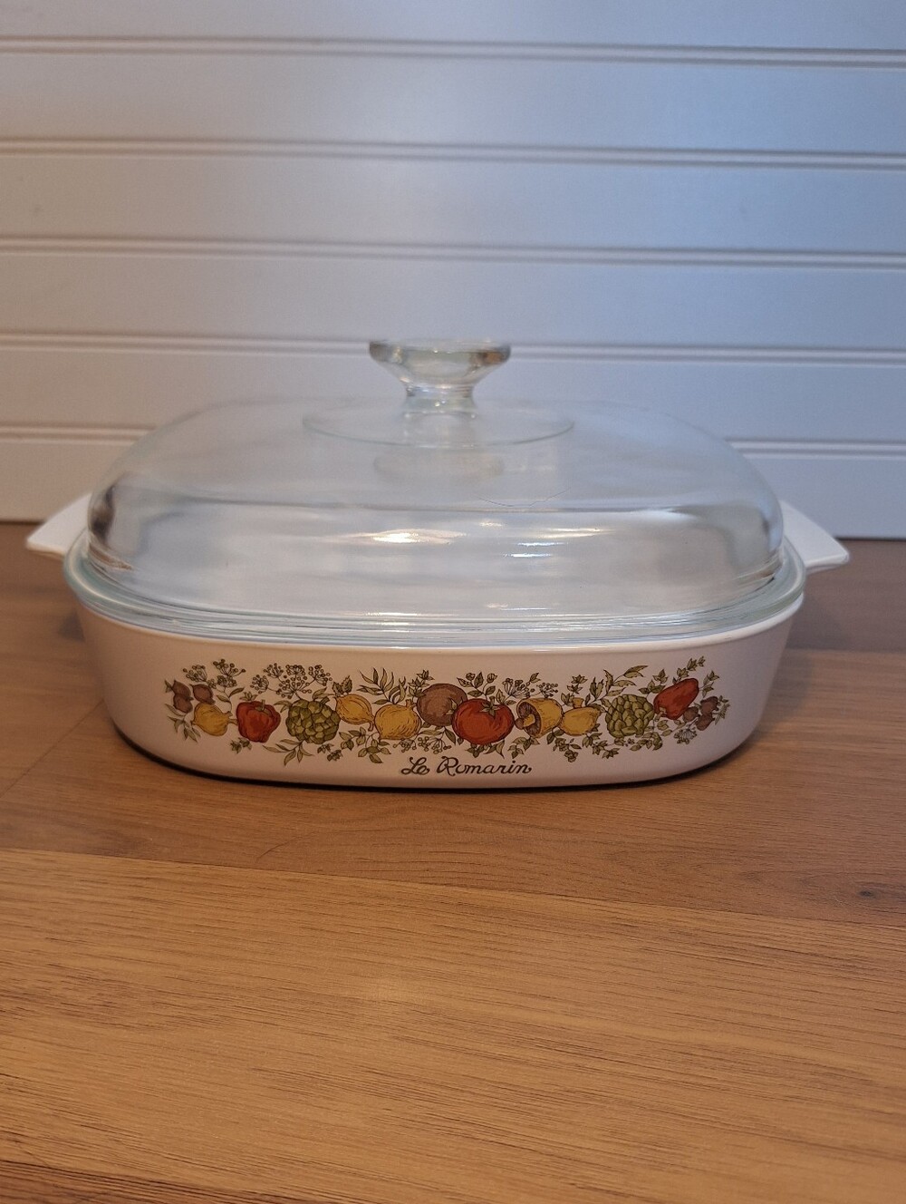 Very Clean. Vintage Spice Of Life Corningwate Casserole With Lid. A-12-C